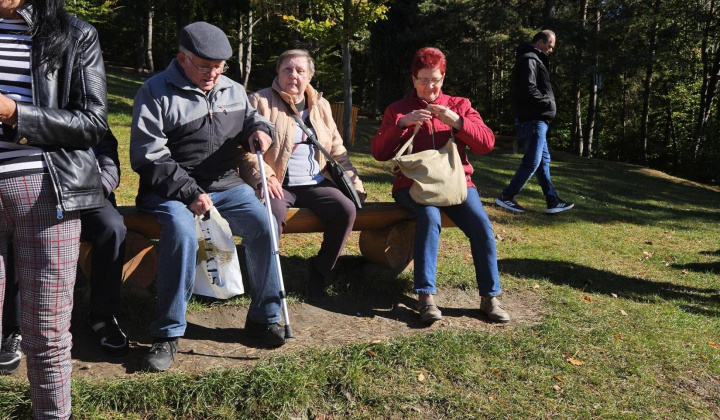 Aktuality / Výlet seniorov - Leluchów, Hora Zvir – Pútnické miesto Litmanová a Nestville čokoládovňa - foto